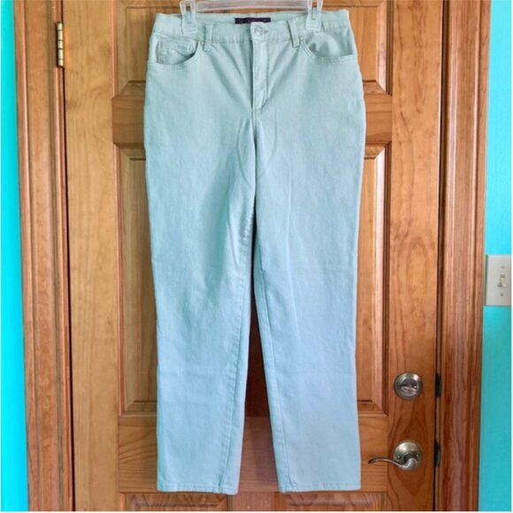 Women’s size 12 Gloria Vanderbilt light green/grayish green Amanda trouser pant - Picture 7 of 7